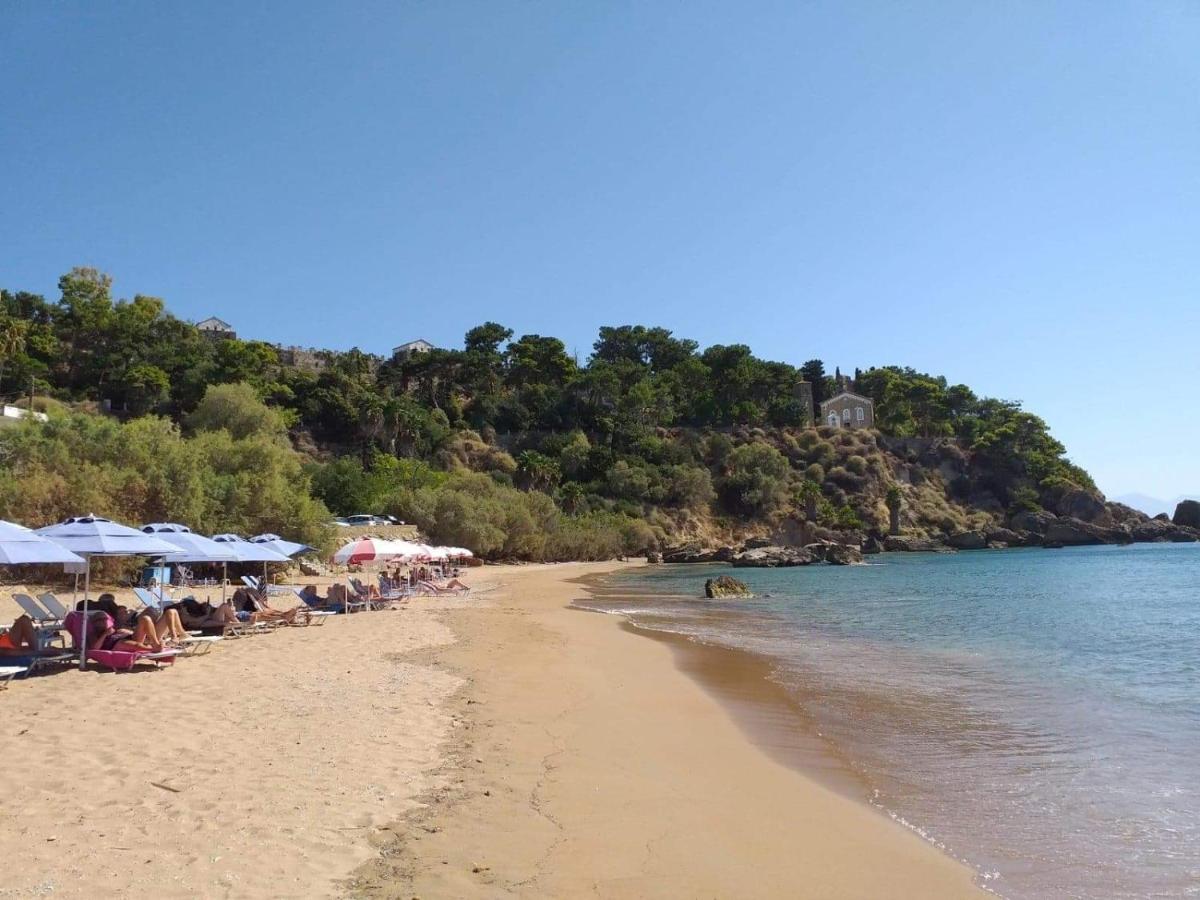 Alex - Nancy Apartments - Zaga Beach Koróni Екстериор снимка